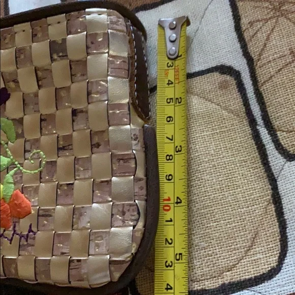 Consuela Wrislet - Picture 7 of 7